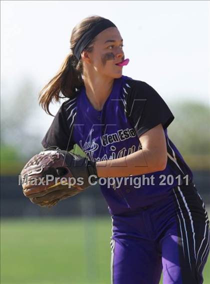 Thumbnail 3 in Glen Este vs Loveland photogallery.