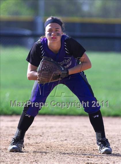 Thumbnail 2 in Glen Este vs Loveland photogallery.