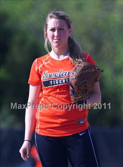 Thumbnail 3 in Glen Este vs Loveland photogallery.