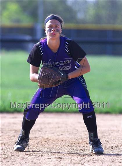 Thumbnail 1 in Glen Este vs Loveland photogallery.
