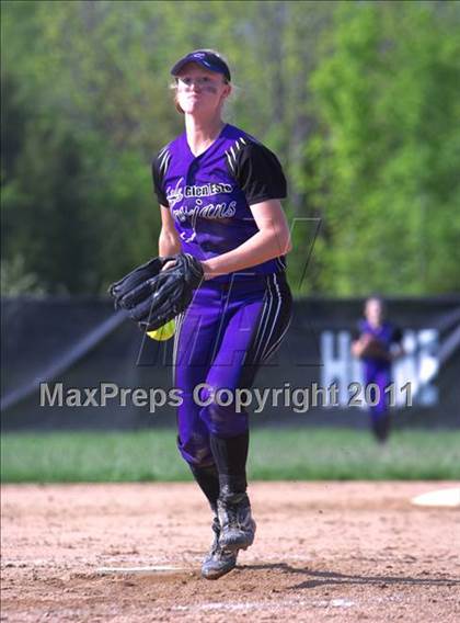 Thumbnail 3 in Glen Este vs Loveland photogallery.