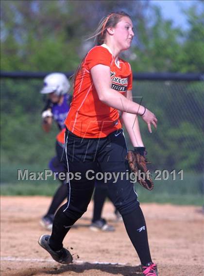 Thumbnail 1 in Glen Este vs Loveland photogallery.