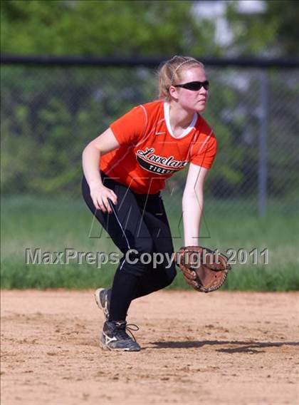 Thumbnail 3 in Glen Este vs Loveland photogallery.