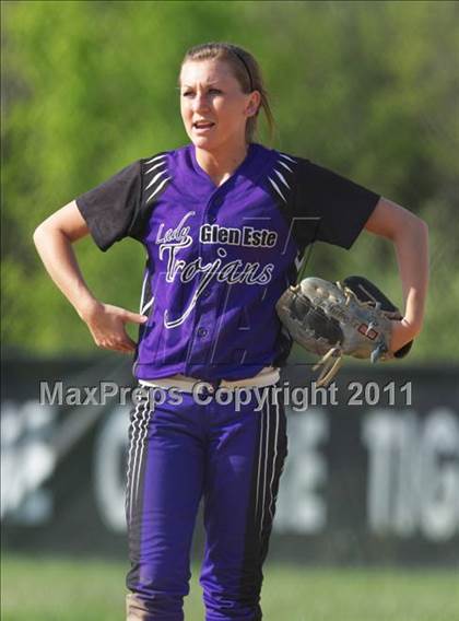 Thumbnail 2 in Glen Este vs Loveland photogallery.