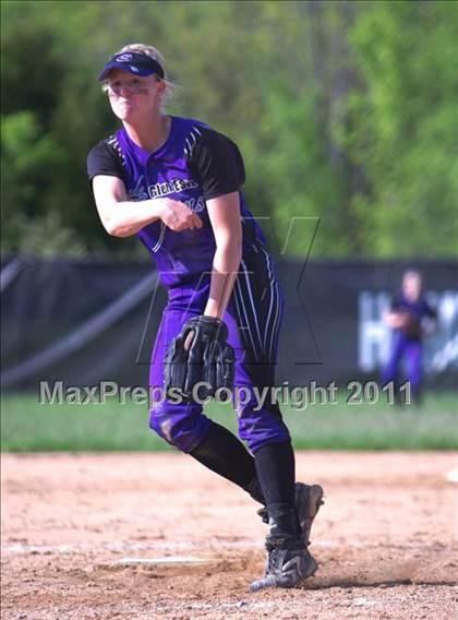 Thumbnail 1 in Glen Este vs Loveland photogallery.