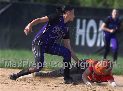 Thumbnail 3 in Glen Este vs Loveland photogallery.
