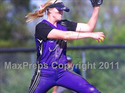 Thumbnail 2 in Glen Este vs Loveland photogallery.