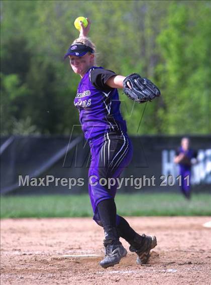 Thumbnail 1 in Glen Este vs Loveland photogallery.