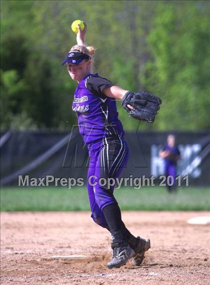 Thumbnail 2 in Glen Este vs Loveland photogallery.