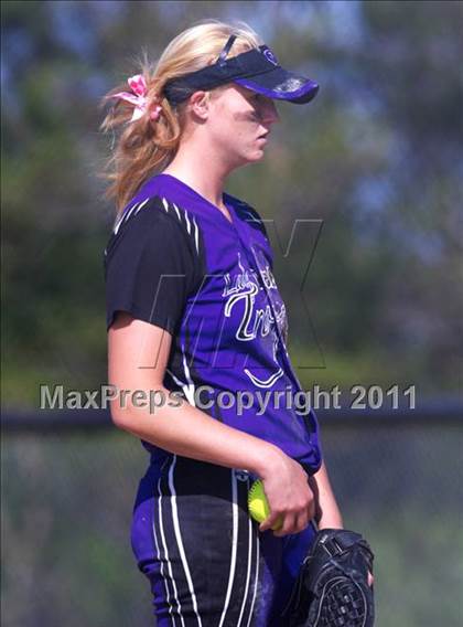 Thumbnail 3 in Glen Este vs Loveland photogallery.