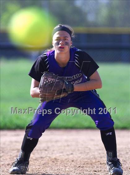 Thumbnail 2 in Glen Este vs Loveland photogallery.