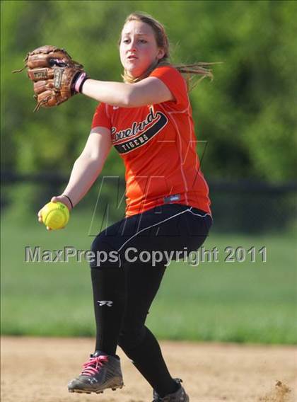 Thumbnail 2 in Glen Este vs Loveland photogallery.