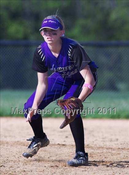 Thumbnail 2 in Glen Este vs Loveland photogallery.