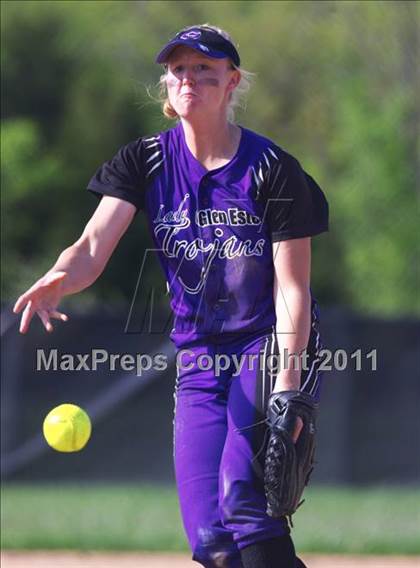 Thumbnail 2 in Glen Este vs Loveland photogallery.