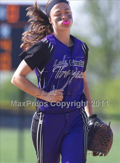 Thumbnail 1 in Glen Este vs Loveland photogallery.