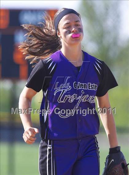 Thumbnail 2 in Glen Este vs Loveland photogallery.