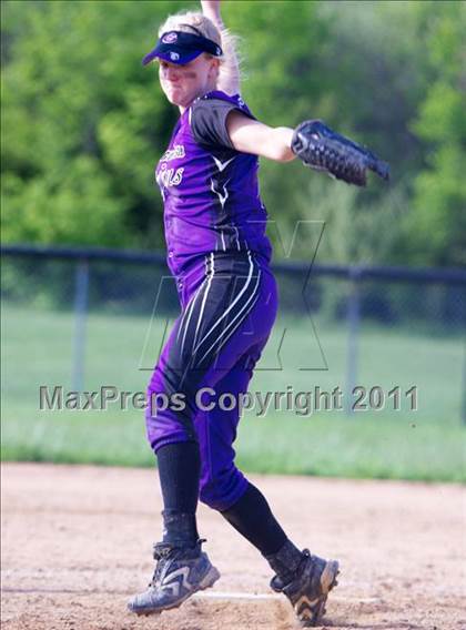 Thumbnail 1 in Glen Este vs Loveland photogallery.