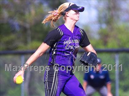 Thumbnail 2 in Glen Este vs Loveland photogallery.