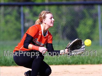 Thumbnail 2 in Glen Este vs Loveland photogallery.
