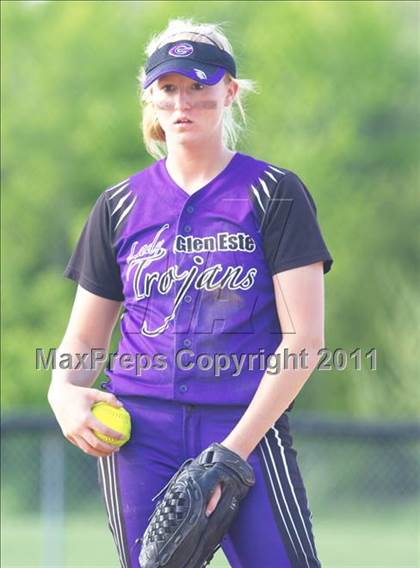 Thumbnail 3 in Glen Este vs Loveland photogallery.