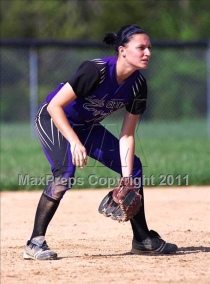 Thumbnail 3 in Glen Este vs Loveland photogallery.