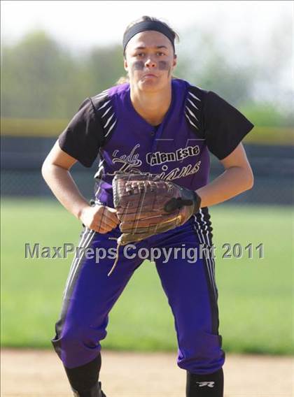 Thumbnail 3 in Glen Este vs Loveland photogallery.