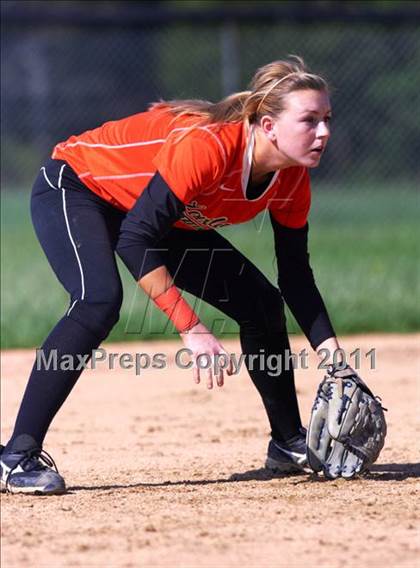 Thumbnail 2 in Glen Este vs Loveland photogallery.
