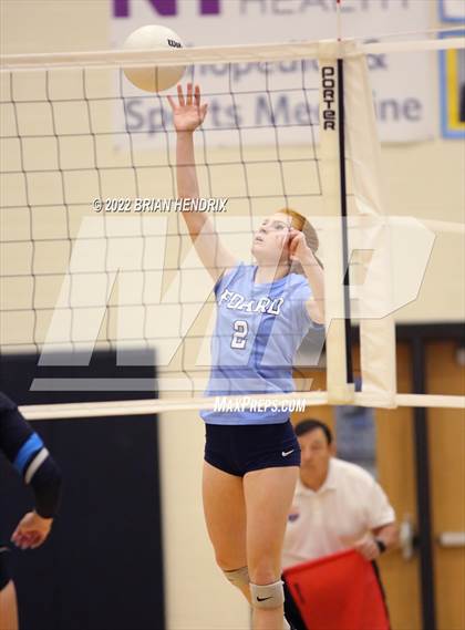 Thumbnail 1 in Foard @ Oak Grove (NCHSAA 3A Volleyball Championship 2nd Round) photogallery.