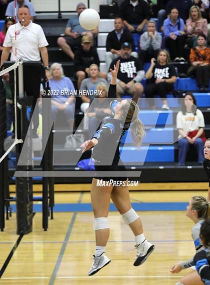 Thumbnail 1 in Foard @ Oak Grove (NCHSAA 3A Volleyball Championship 2nd Round) photogallery.