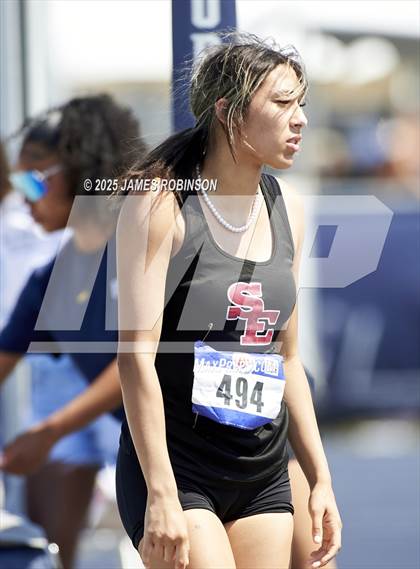 Thumbnail 1 in Bob Hayes Invitational (High Jump) photogallery.