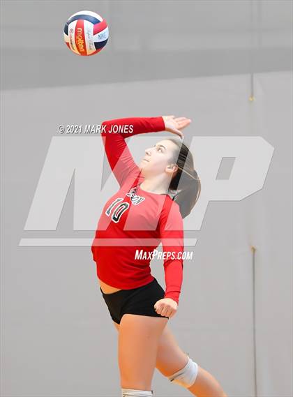 Thumbnail 2 in Leon vs. Corona del Sol (Nike Tournament of Champions) photogallery.