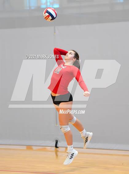 Thumbnail 2 in Leon vs. Corona del Sol (Nike Tournament of Champions) photogallery.