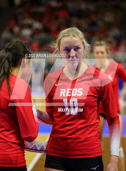 Thumbnail 2 in Eaton vs. Platte Valley (CHSAA 3A State Championships Semifinal) photogallery.