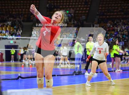 Thumbnail 3 in Eaton vs. Platte Valley (CHSAA 3A State Championships Semifinal) photogallery.