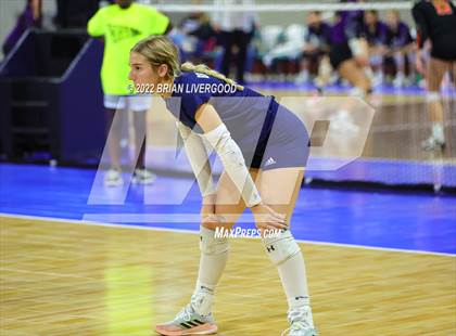 Thumbnail 1 in Eaton vs. Platte Valley (CHSAA 3A State Championships Semifinal) photogallery.