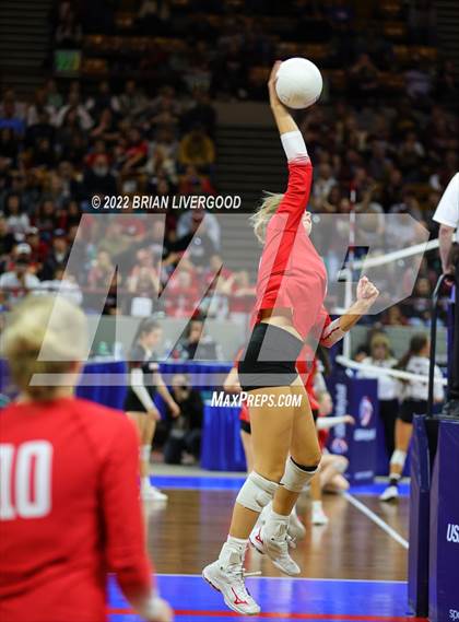 Thumbnail 1 in Eaton vs. Platte Valley (CHSAA 3A State Championships Semifinal) photogallery.