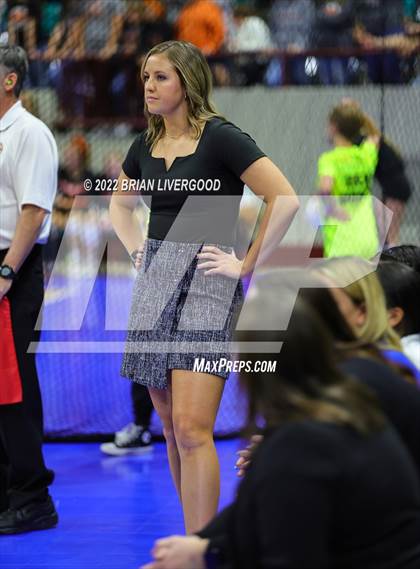 Thumbnail 2 in Eaton vs. Platte Valley (CHSAA 3A State Championships Semifinal) photogallery.
