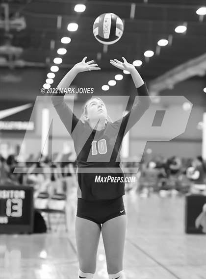 Thumbnail 2 in Horizon vs. South Anchorage (Nike TOC Southwest) photogallery.