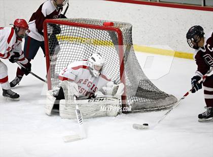 Thumbnail 1 in Regis Jesuit vs. Dakota Ridge (CHSAA Playoff Round 3) photogallery.