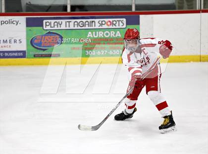 Thumbnail 3 in Regis Jesuit vs. Dakota Ridge (CHSAA Playoff Round 3) photogallery.