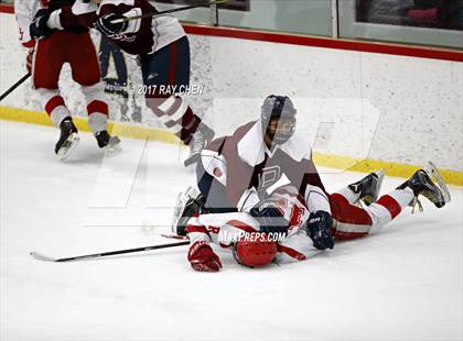 Thumbnail 3 in Regis Jesuit vs. Dakota Ridge (CHSAA Playoff Round 3) photogallery.