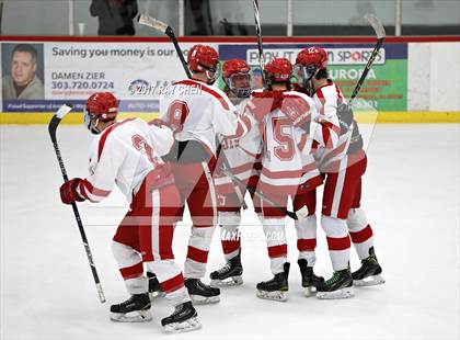 Thumbnail 3 in Regis Jesuit vs. Dakota Ridge (CHSAA Playoff Round 3) photogallery.