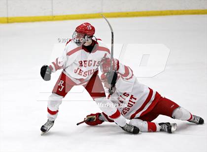 Thumbnail 2 in Regis Jesuit vs. Dakota Ridge (CHSAA Playoff Round 3) photogallery.