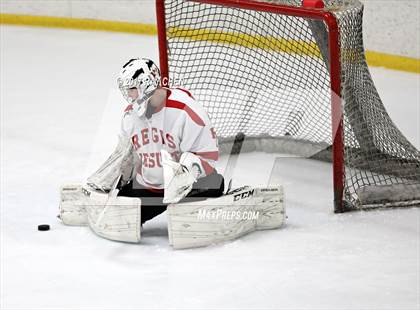 Thumbnail 2 in Regis Jesuit vs. Dakota Ridge (CHSAA Playoff Round 3) photogallery.