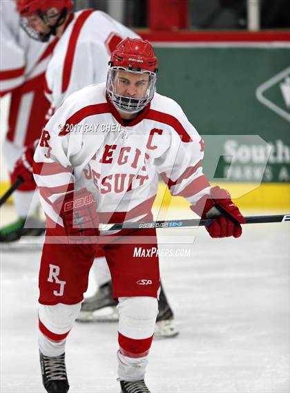 Thumbnail 2 in Regis Jesuit vs. Dakota Ridge (CHSAA Playoff Round 3) photogallery.