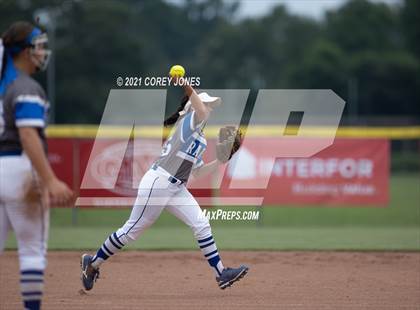 Thumbnail 2 in West Laurens vs Veterans  photogallery.