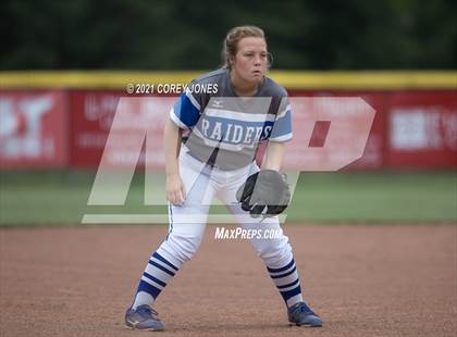 Thumbnail 1 in West Laurens vs Veterans  photogallery.