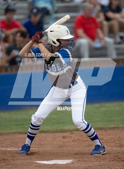 Thumbnail 1 in West Laurens vs Veterans  photogallery.