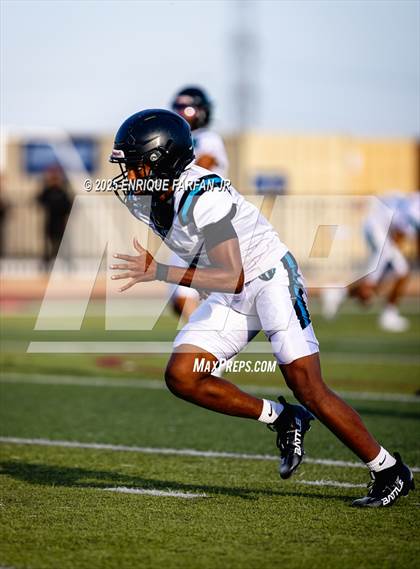 Thumbnail 1 in Grand Terrace @ Etiwanda photogallery.