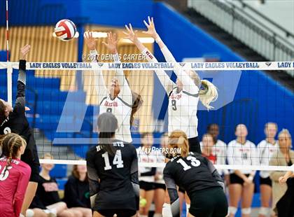 Thumbnail 3 in Roswell vs. Walton (Area Tournament) photogallery.